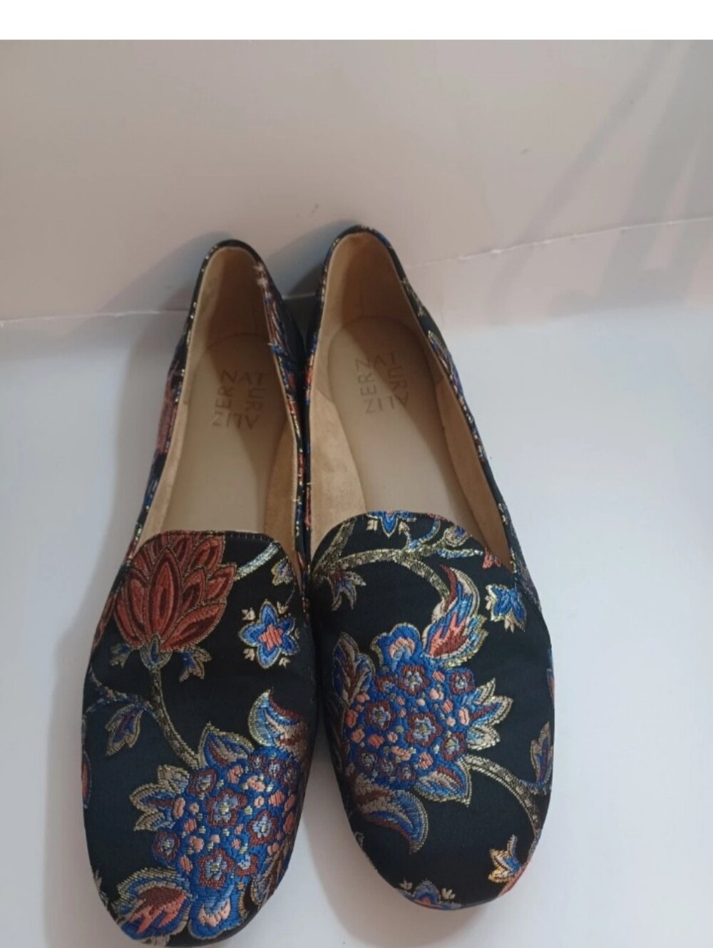 Naturalizer Emiline Black Floral Embroidered Slip-On Flats Pre-owned 9.5N